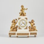 1035 7630 TABLE CLOCK